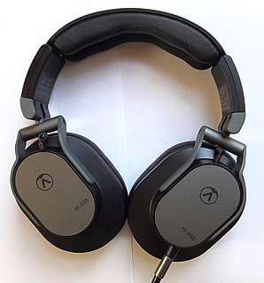 austrian_audio_hi-x55-rear.jpg